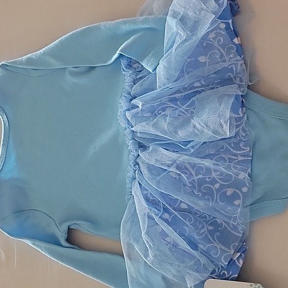 NWT  Disney Baby Cinderella onsie wit tutu. - Picture 6 of 6